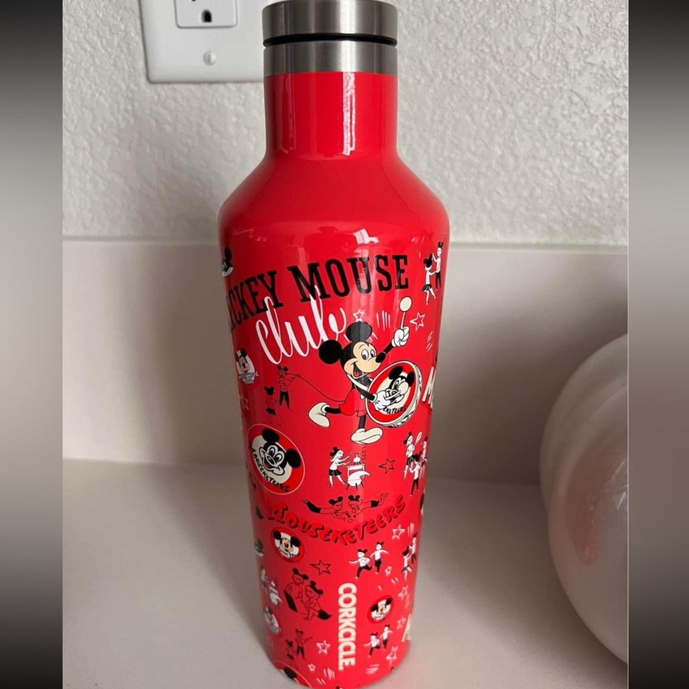 NWOT - Corkcicle Mickey Mouse Club Canteen
